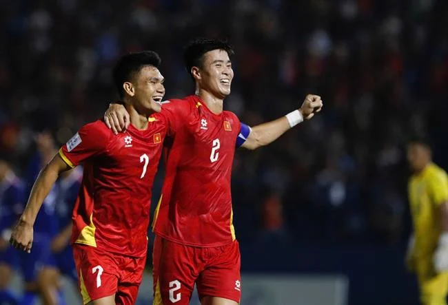 Hoàn trả hàng ngày bắn cá